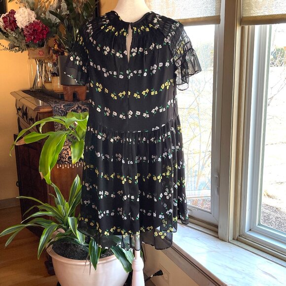 NWOT Ann Taylor Floral Petit Smocked Shift Dress - Picture 4 of 9